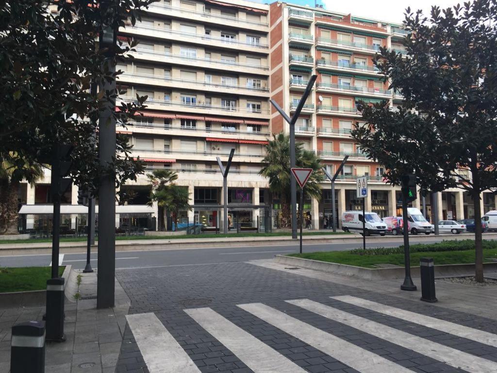 Apartment Muy Centrico Y Diseno Moderno 7' Laurel Vivienda De Uso Turistico Логроньо Экстерьер фото